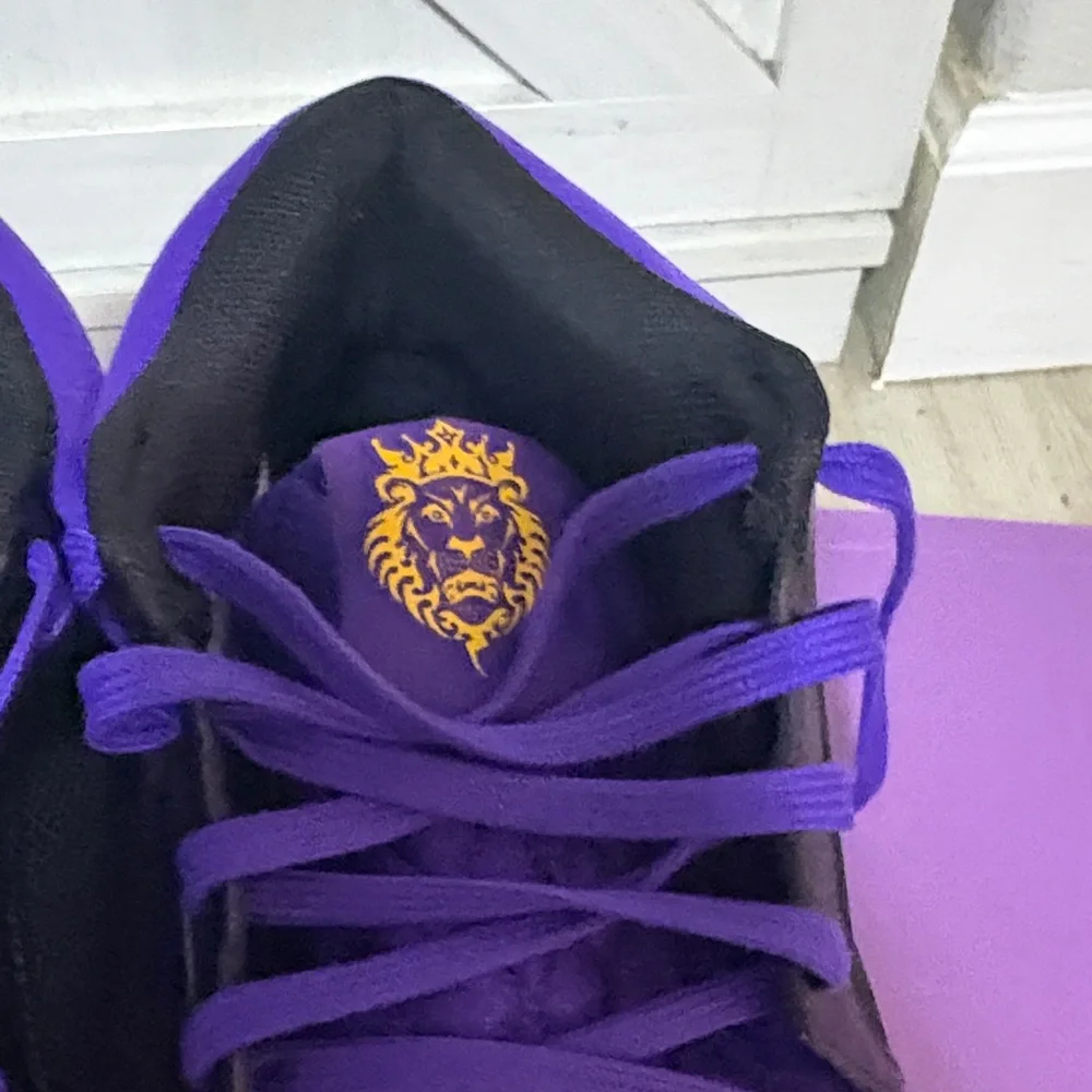 Nike Men's Purple and Black LeBron Witness 8 Athletic Shoes with Yellow Accents